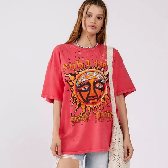 SOLD URBAN OUTFITTERS Sublime T-Shirt Dress - Picture 5 of 10